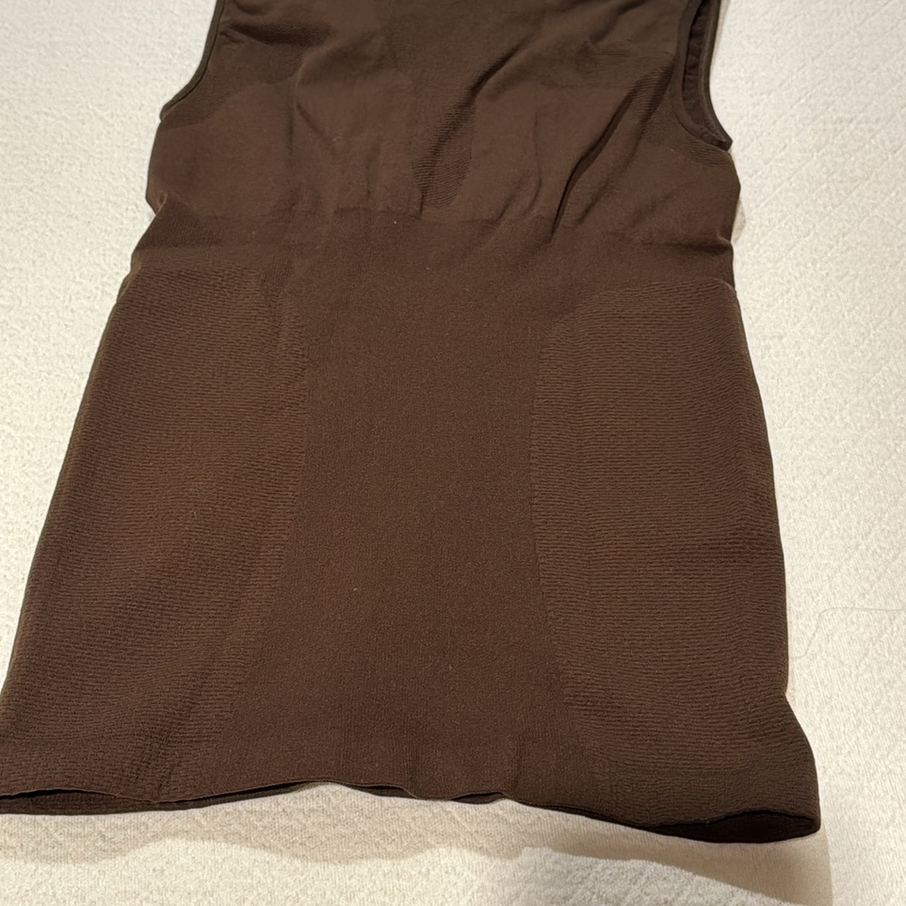 Compression tank - Picture 4 of 4